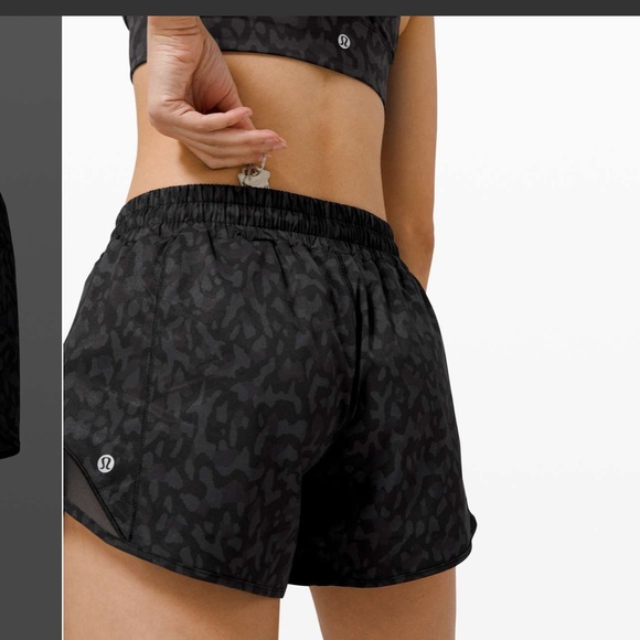 lululemon athletica Pants - Lululemon Hotty Hot Short II Long 4” Formation Camo Deep Coal Multi